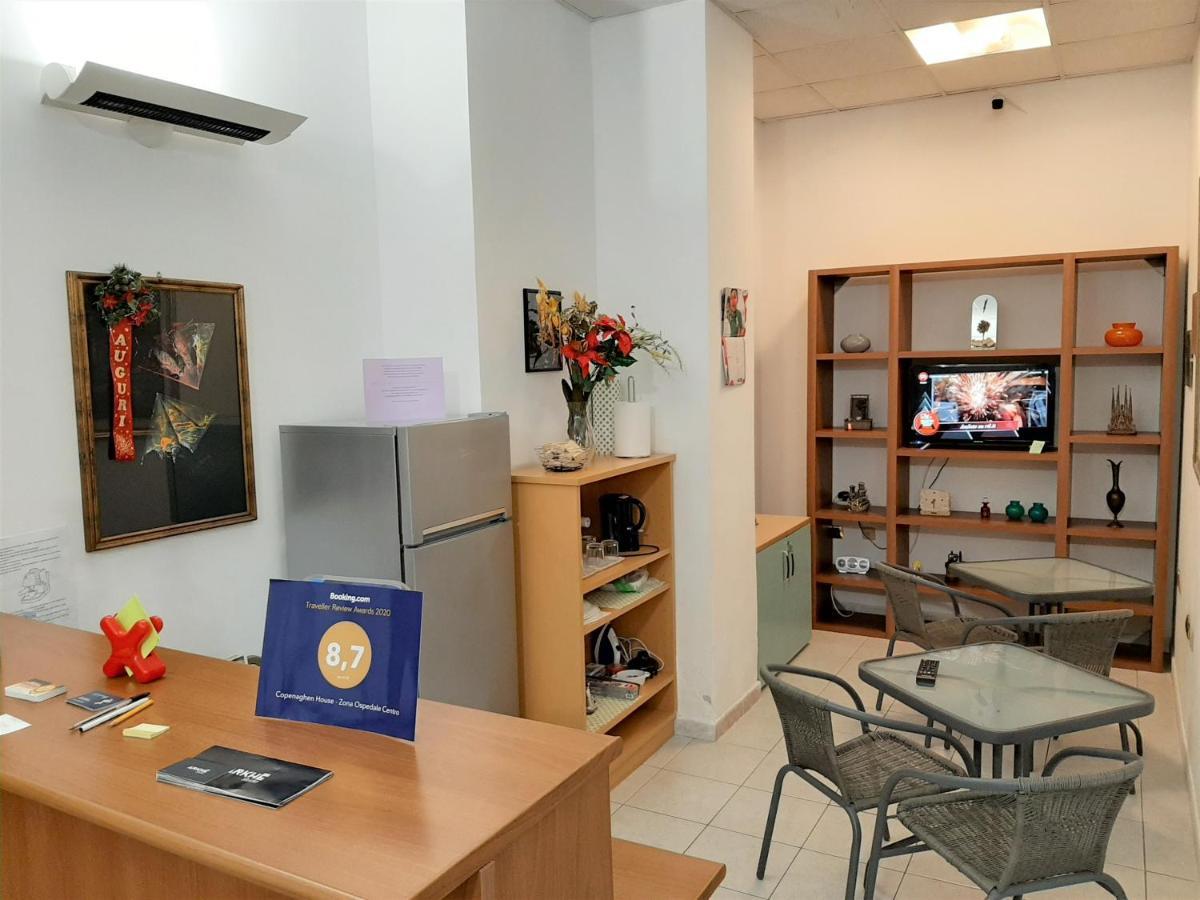 Copenaghen House - Zona Ospedale Centro Hotel ซัสซารี ภายนอก รูปภาพ